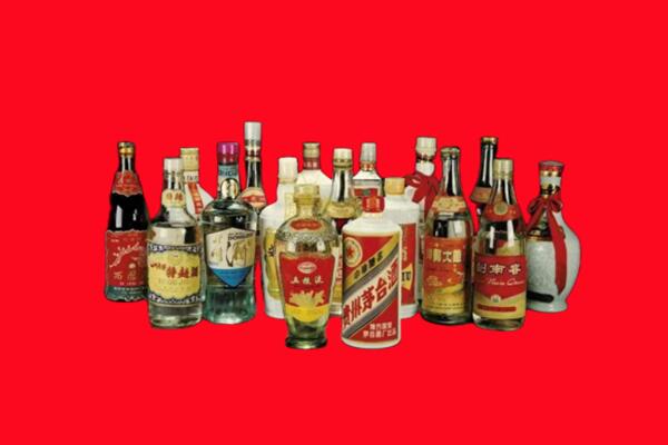 承德双滦区回收十八老酒.jpg